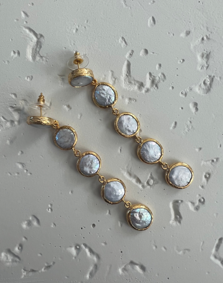 Pearl Drop Earring